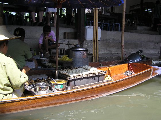 P1010018.jpg (64290 Byte)