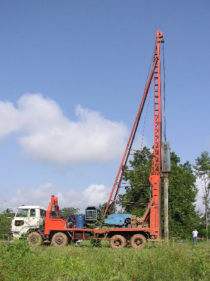 Pfaehle.jpg (59864 Byte)